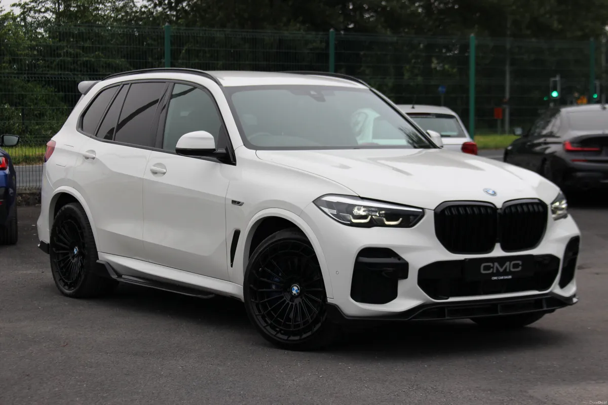 BMW X5 2022 45e MSPORT ALPINE WHITE - Image 1