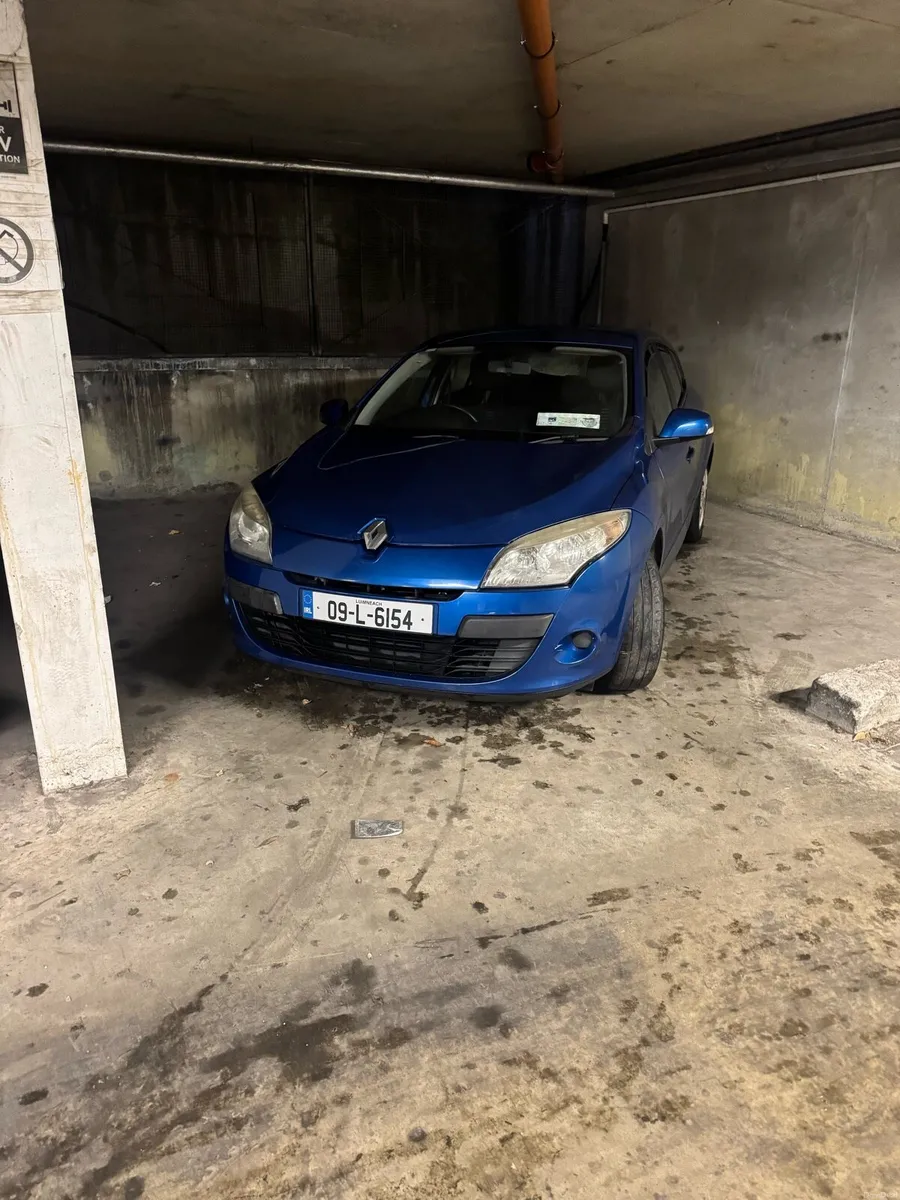 Renault megane coupé 1.6 - Image 1