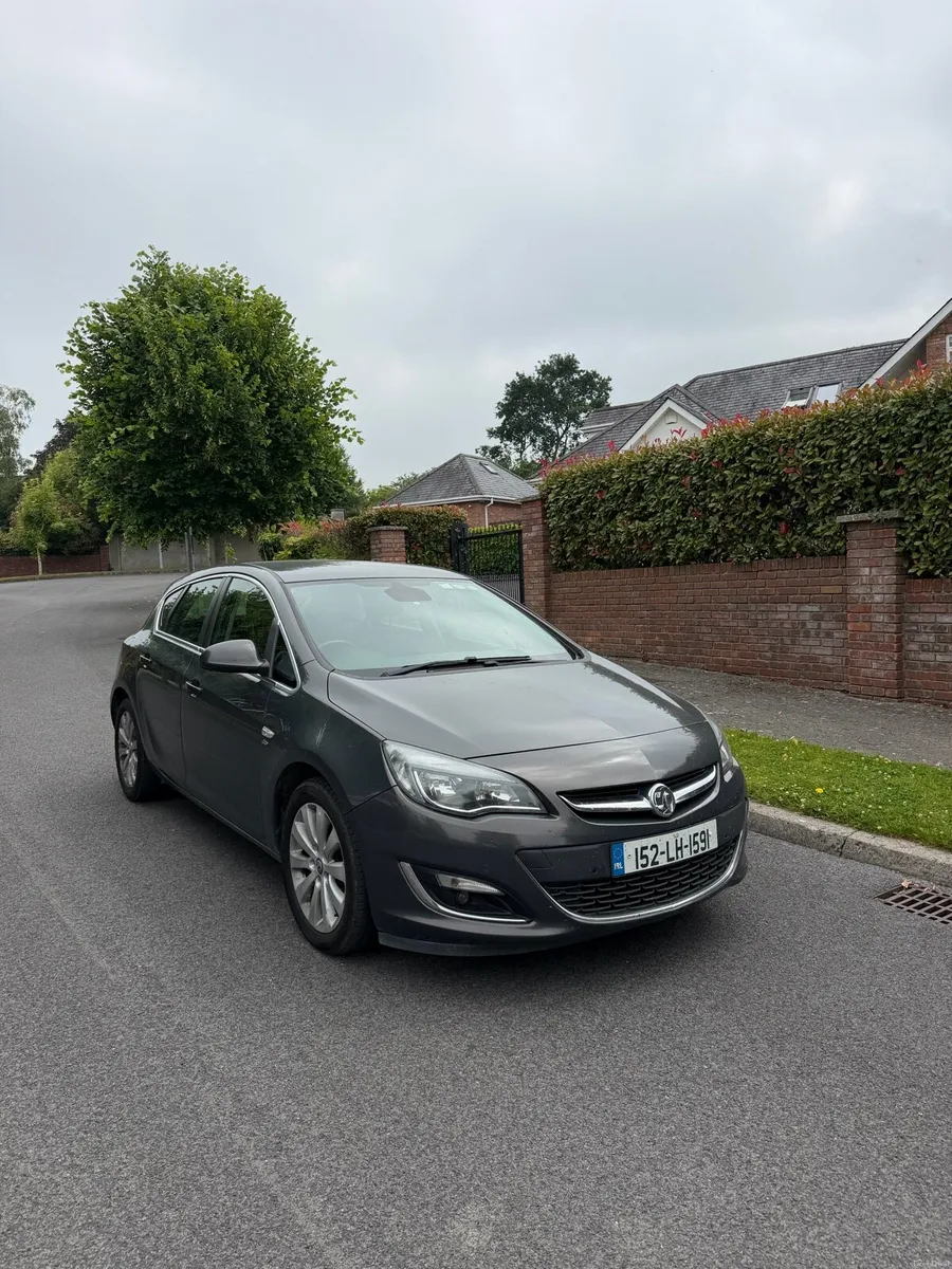 2015 Vauxhall Astra 2.0CDTi Elite S | NCT & Tax - Image 1