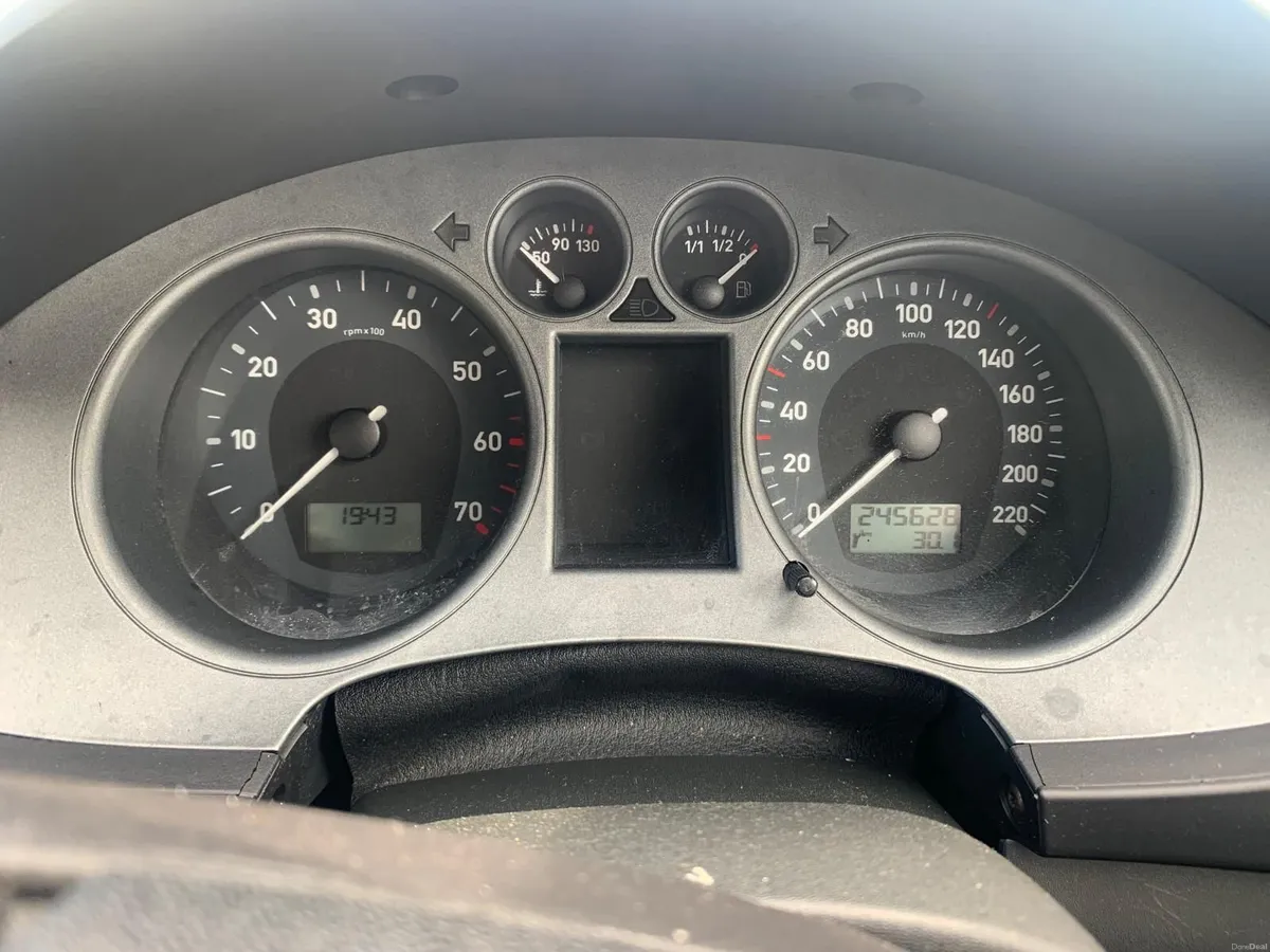 SEAT Cordoba 2009 - Image 3