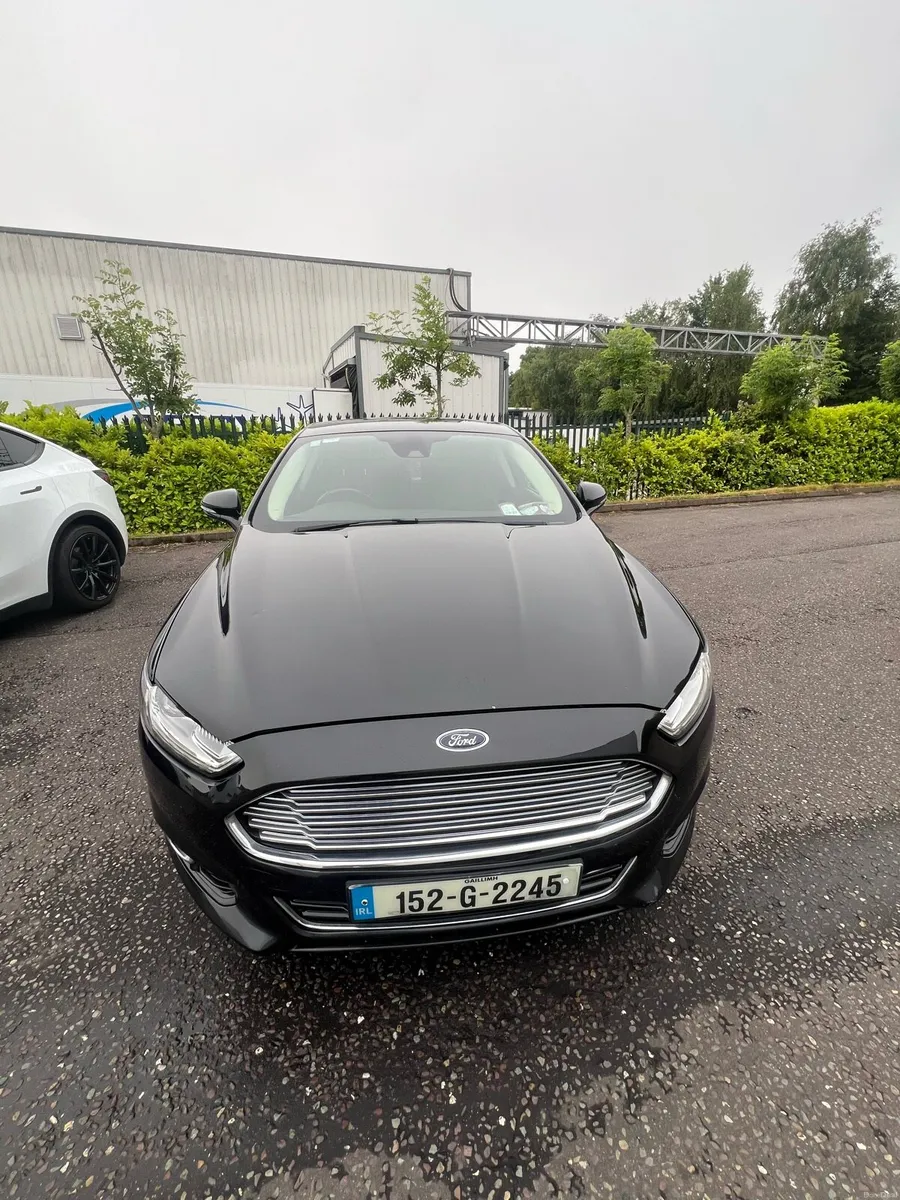 2015 Ford Mondeo 2.0 TDCI Top Spec Model - Image 2