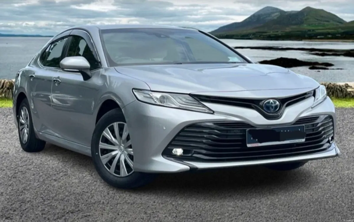 TOYOTA CAMRY X 2021 LOW MILEAGE ONLY 31000KMS - Image 1