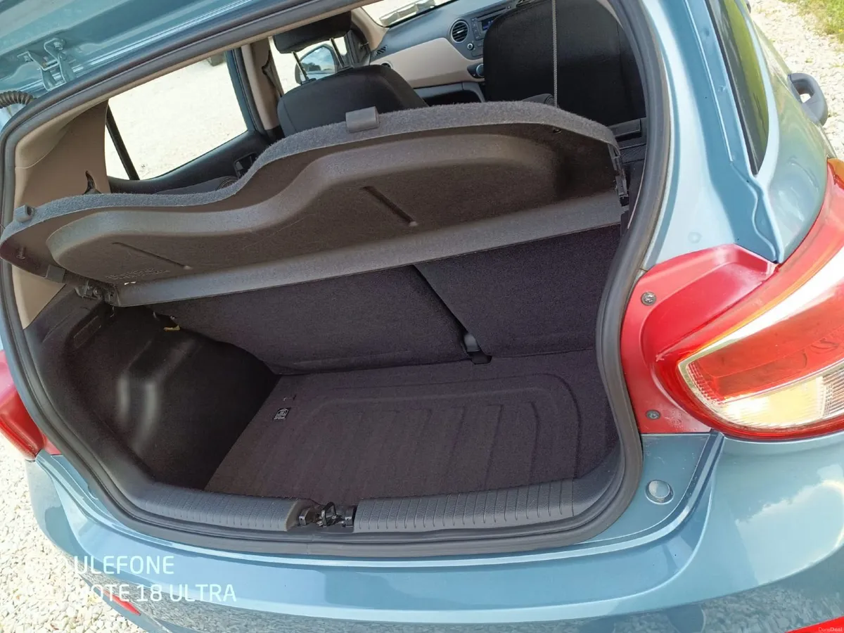 Hyundai i10 Classic.  Less than 33,000Km. - Image 2