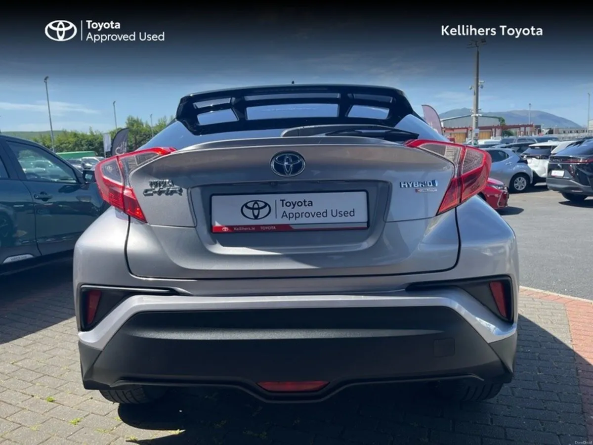 Toyota C-HR C-HR HYBRID LUNA SPORT - Image 4