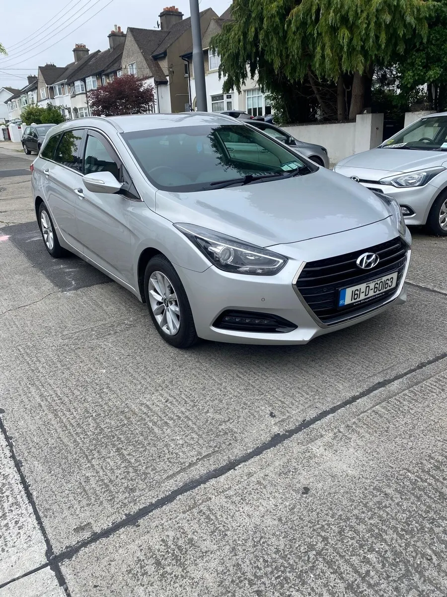 Hyundai i40 Estate, Nct 04/28, 114K, 2016 - Image 2