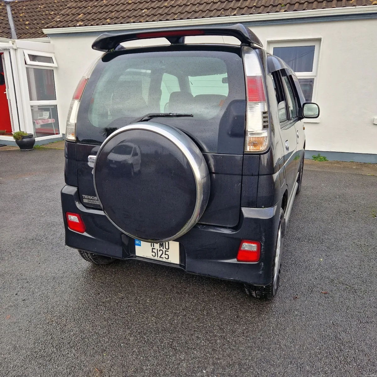 Daihatsu Terios 2011 - Image 4