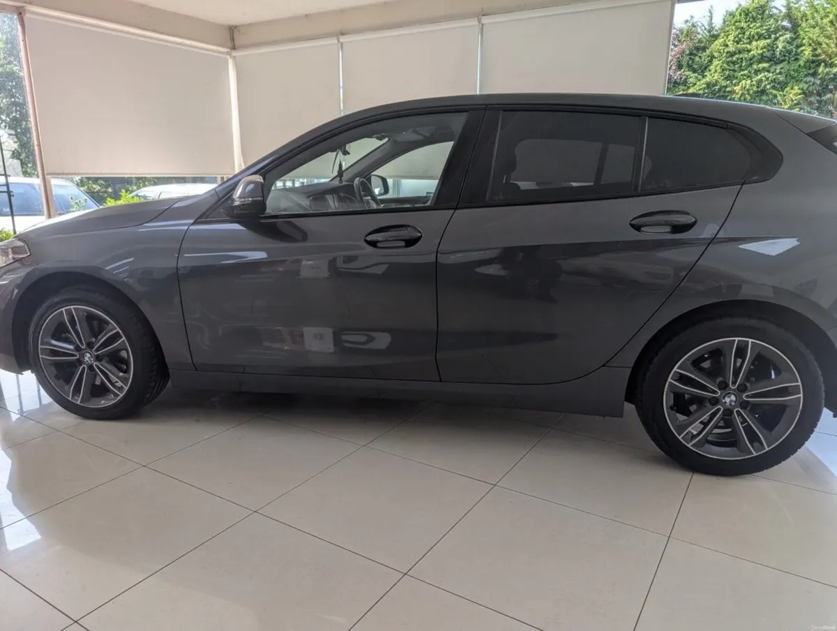 BMW 1-Series Series 116D SPORT - Image 2