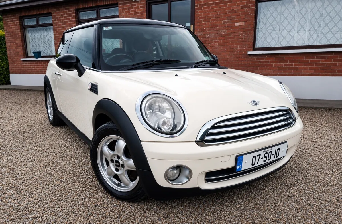 2007 Mini Cooper R56 Hatchback – Great Value!