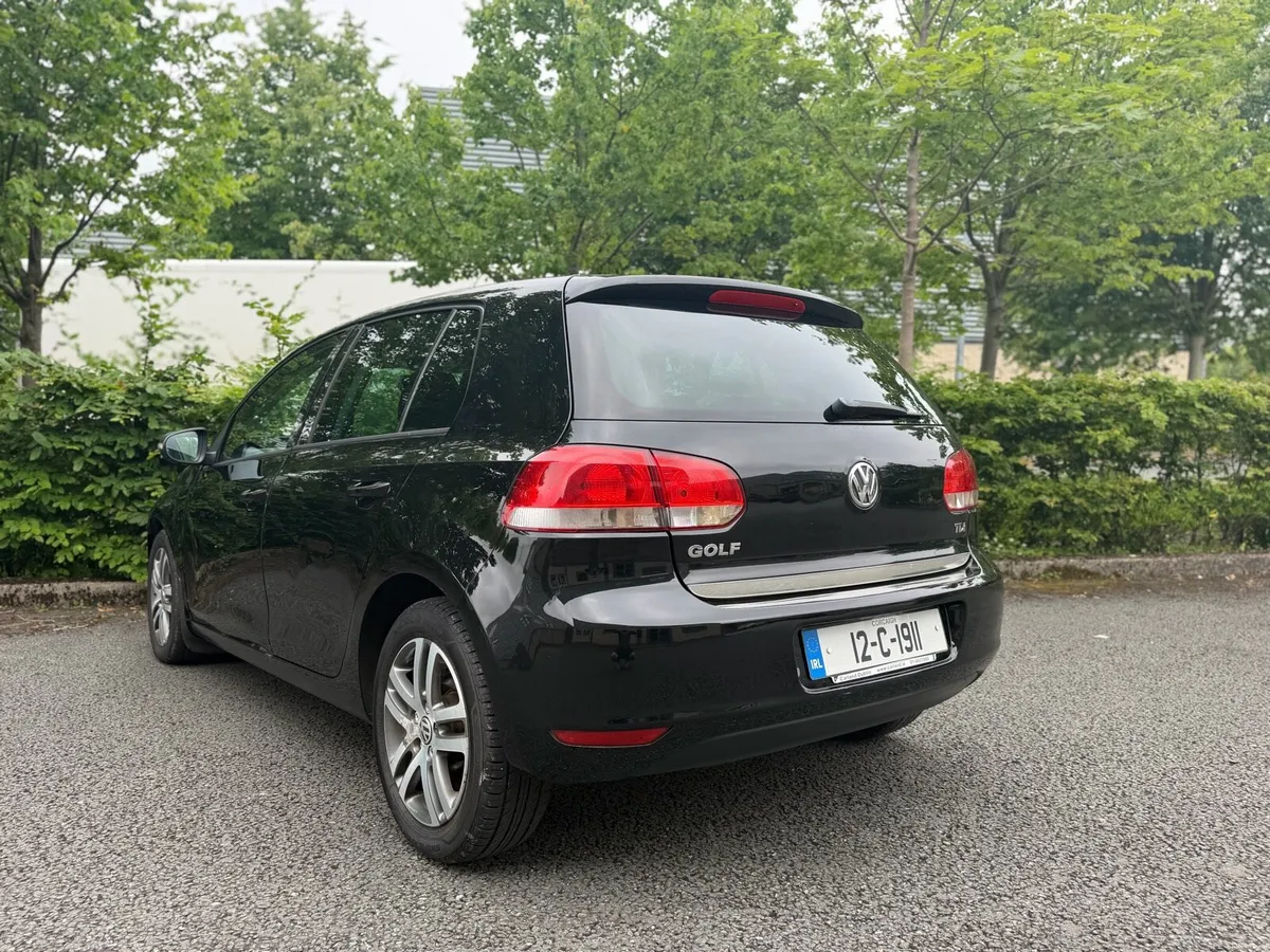 VOLKSWAGEN GOLF 1.6 TDI - Image 4