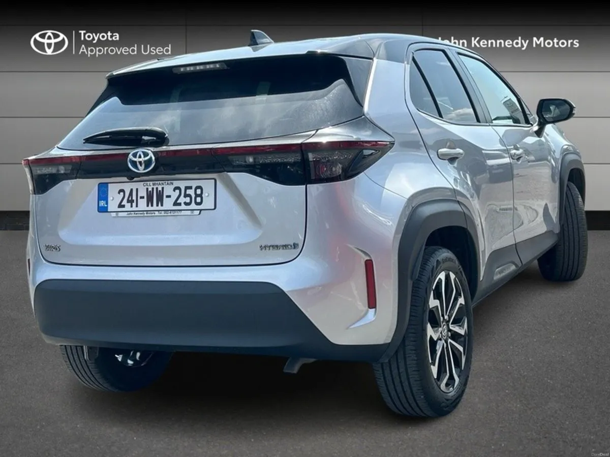 Toyota Yaris Cross LUNA SPORT - Image 2