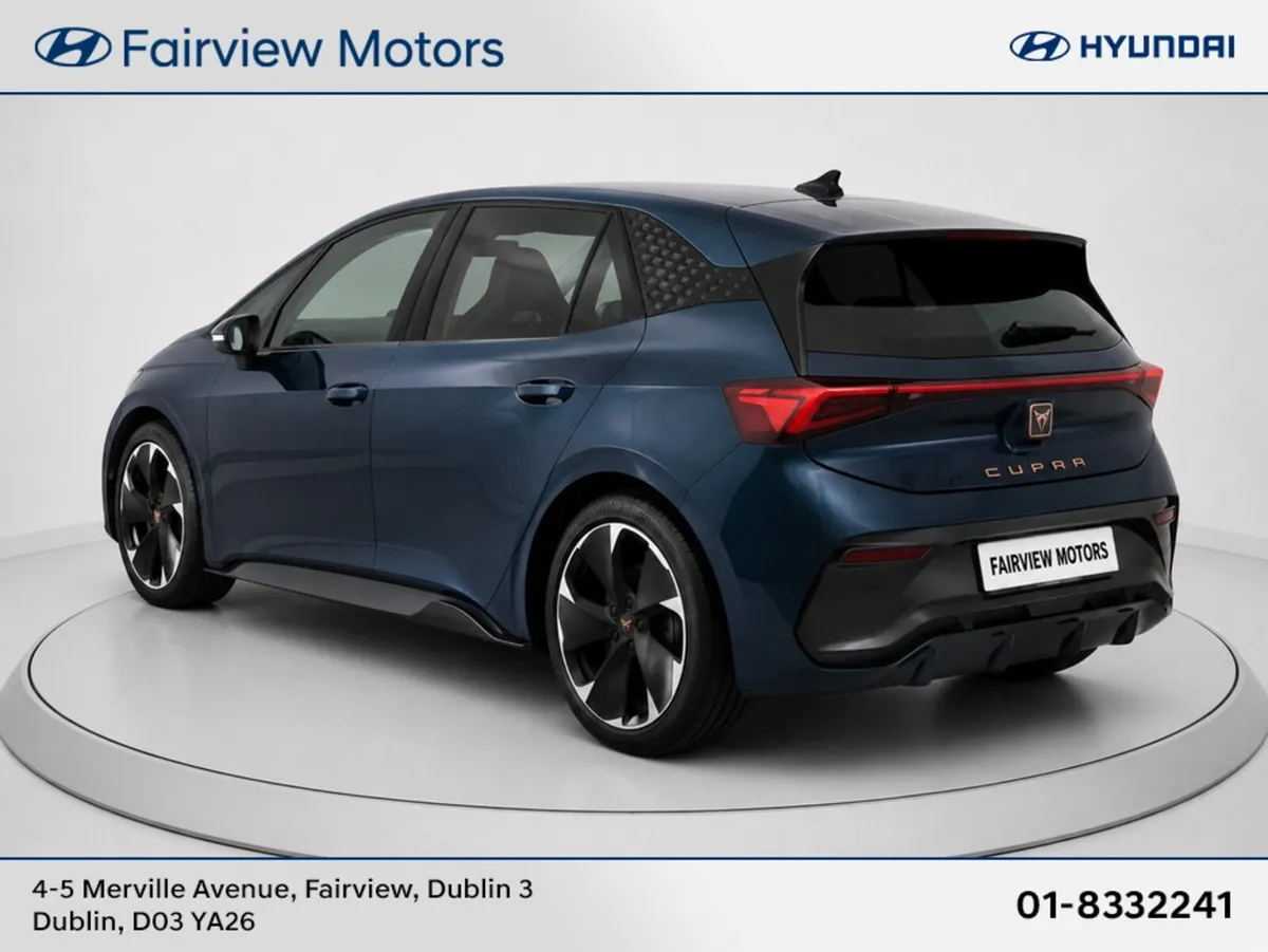 Cupra Born EV 59kW ** UPGRADED ALLOYS ** HEATED ST - Image 3