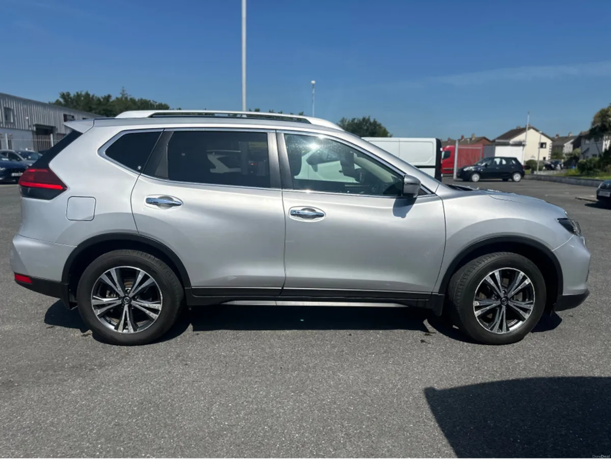 Nissan X-Trail 1.6 DSL SV 7 SEAT 18 4 PREMIUM - Image 2