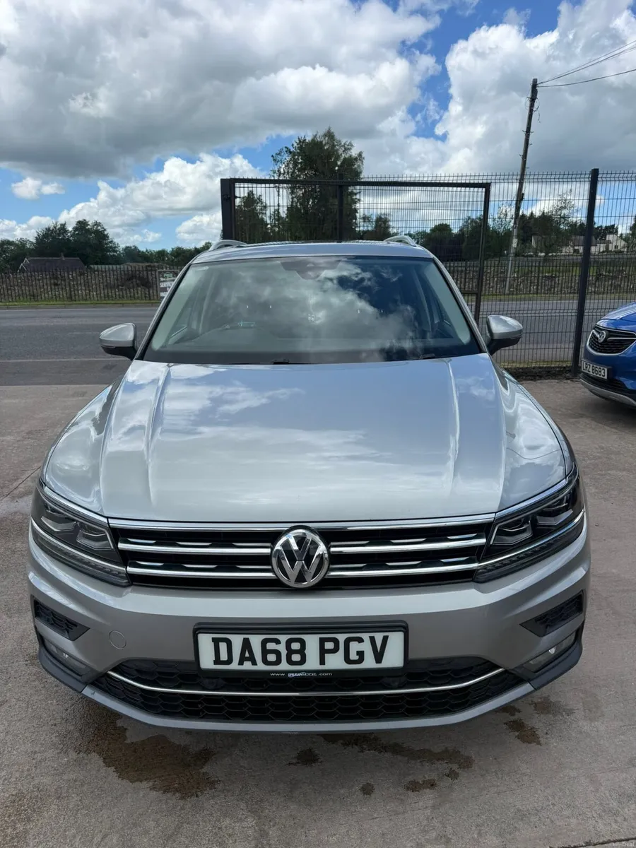 2018 Volkswagen Tiguan SEL 4 Motion DSG - Image 1