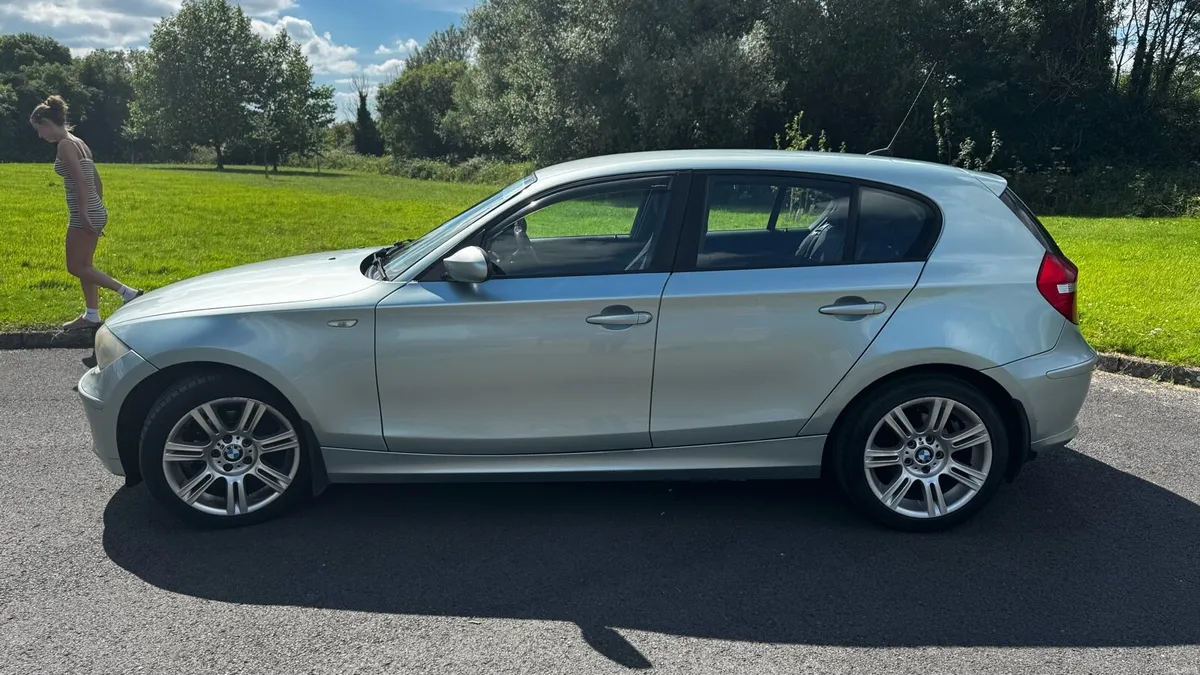 BMW 1 series. 2008 5 door tax and NCT to 03/2027 - Image 4