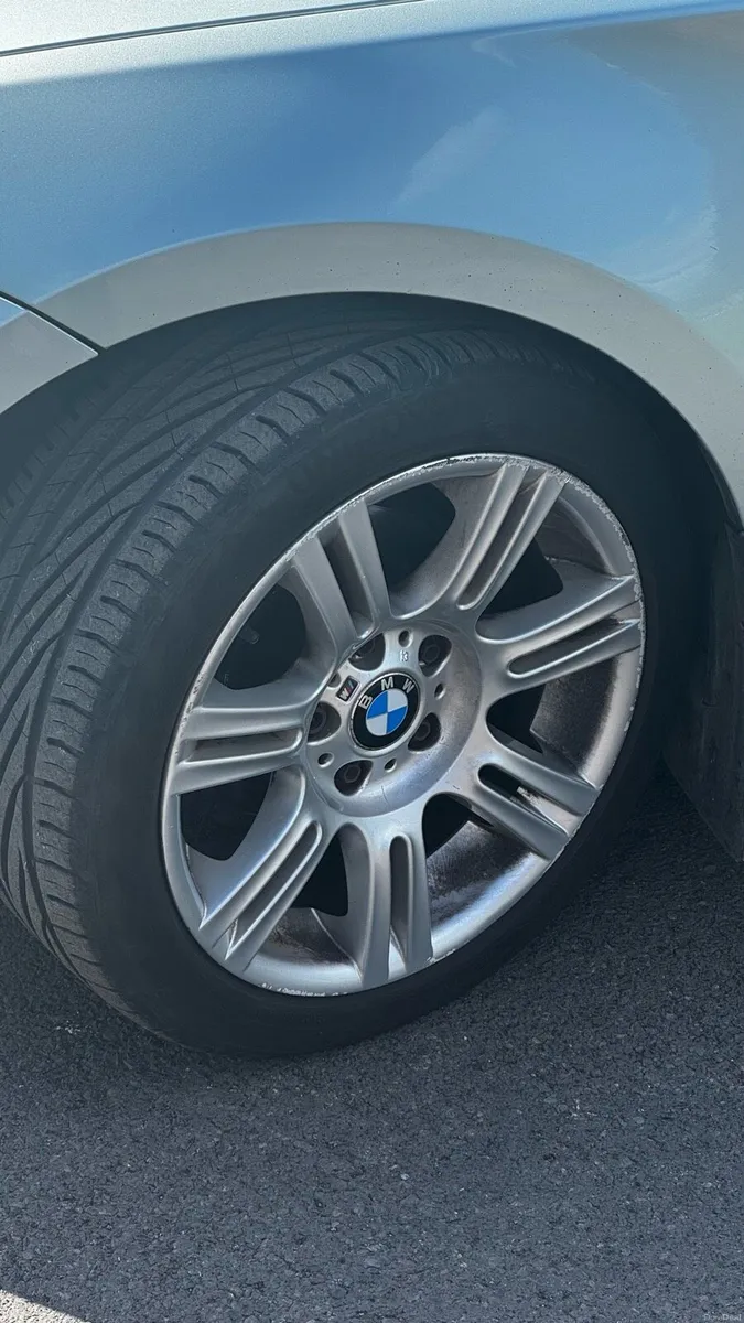 BMW 1 series. 2008 5 door tax and NCT to 03/2027 - Image 5