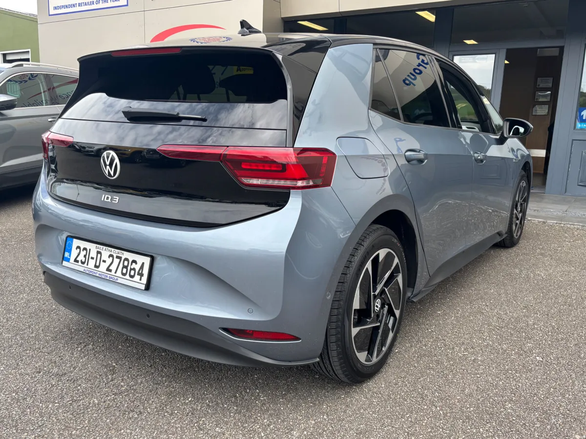 LIFE DX 58kWh (204BHP) - SAVE €2000 - Image 2