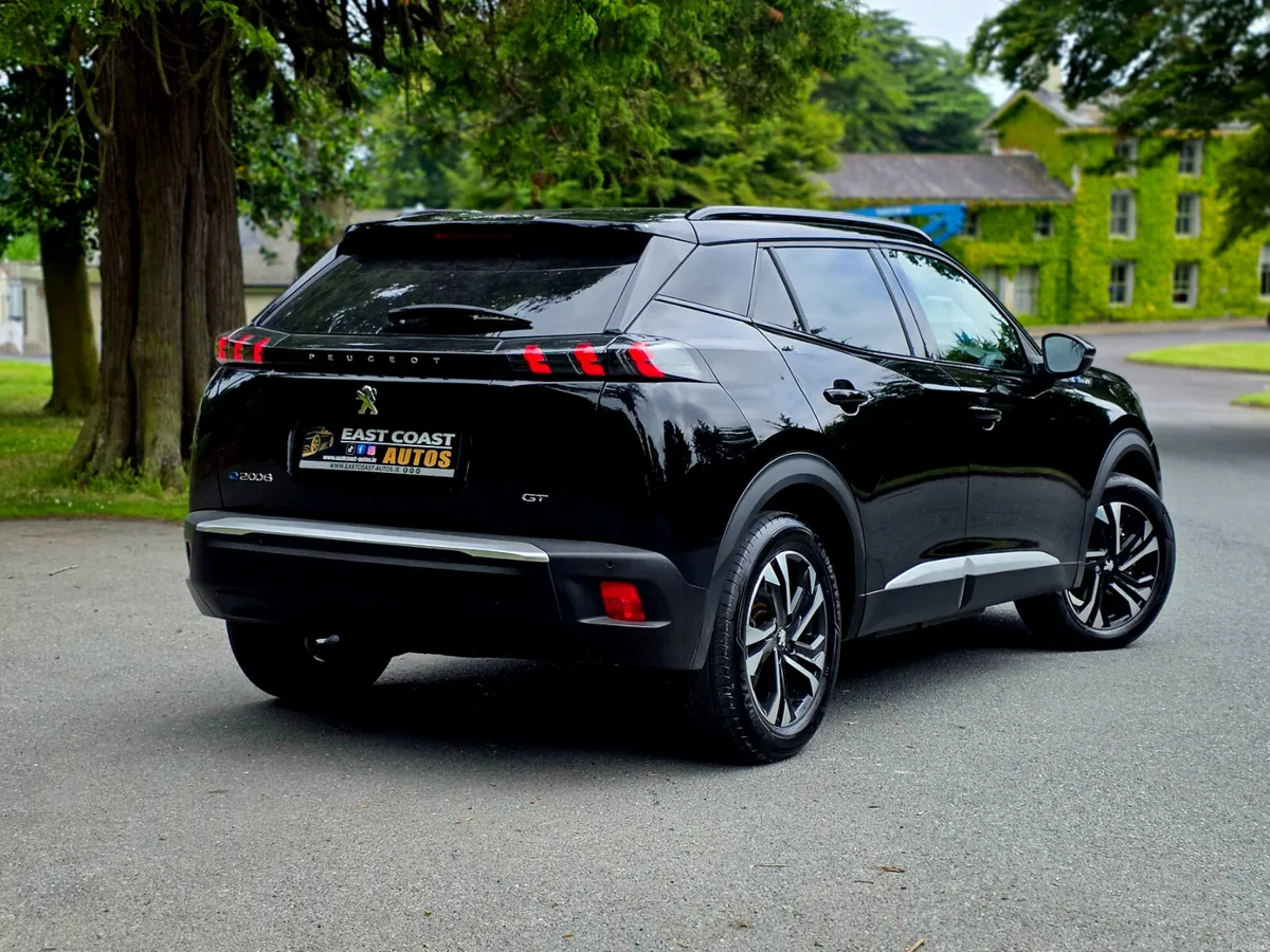 2023 Peugeot e2008 GT - Image 3