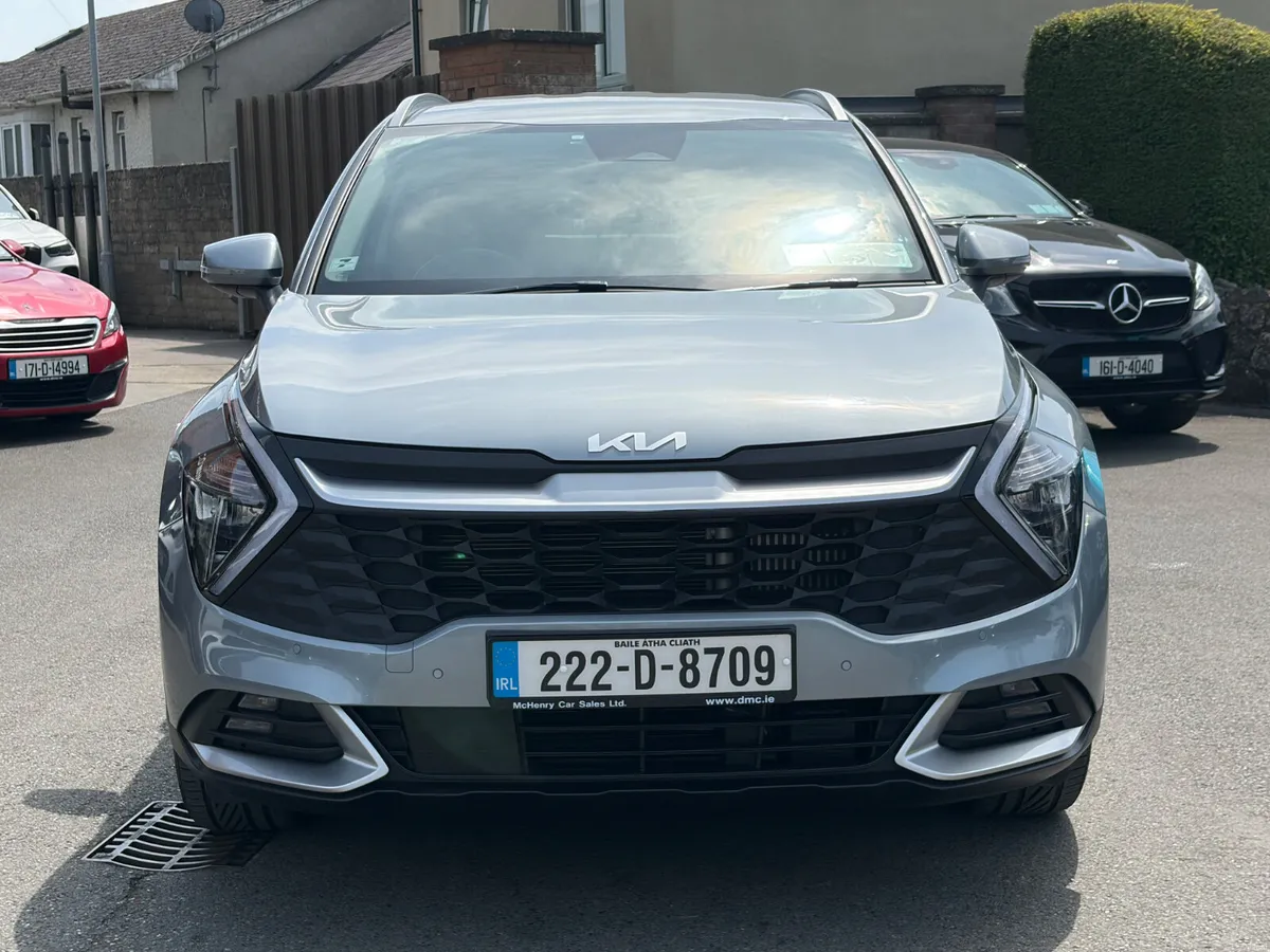 222 Kia Sportage K3 PHEV Auto *Low Kils* - Image 2