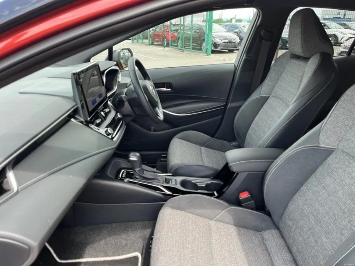 Toyota Corolla Corolla Hatchback Sport - Image 6