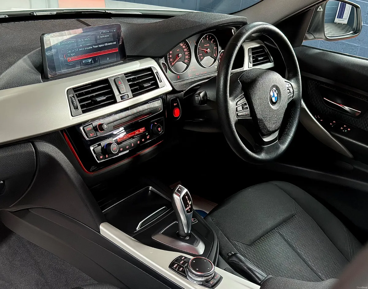 2017 BMW 320D Auto 190BHP   M-Performance Kitted - Image 4