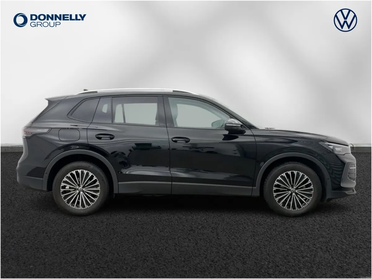 Volkswagen Tiguan Estate Match - Image 4