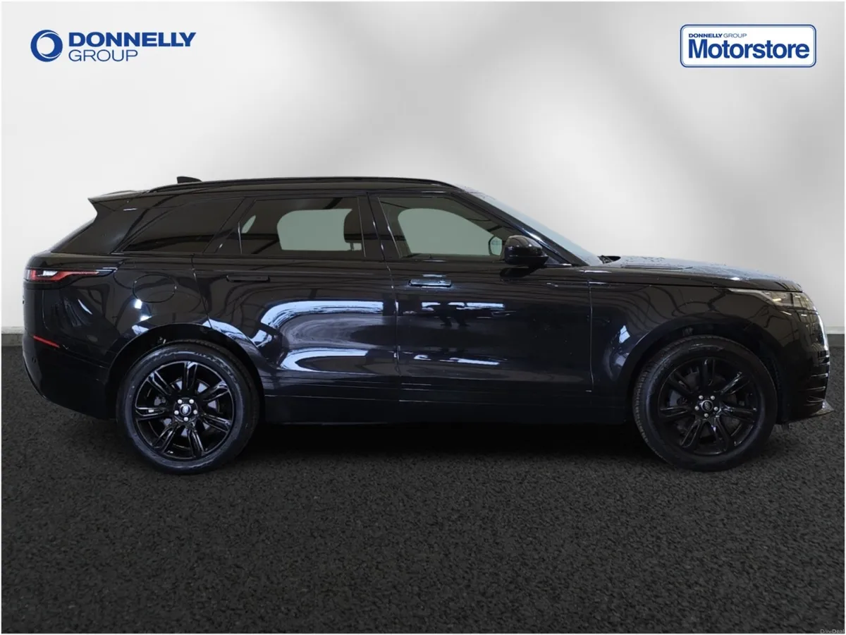 Land Rover Range Rover Velar Diesel Estate Edition - Image 3