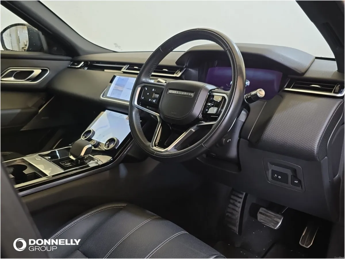 Land Rover Range Rover Velar Diesel Estate Edition - Image 4