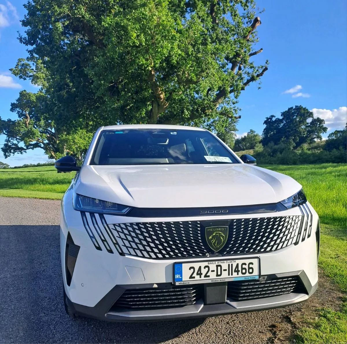 242 Peugeot 3008 Allure 1.2 MHEV Auto - Image 2