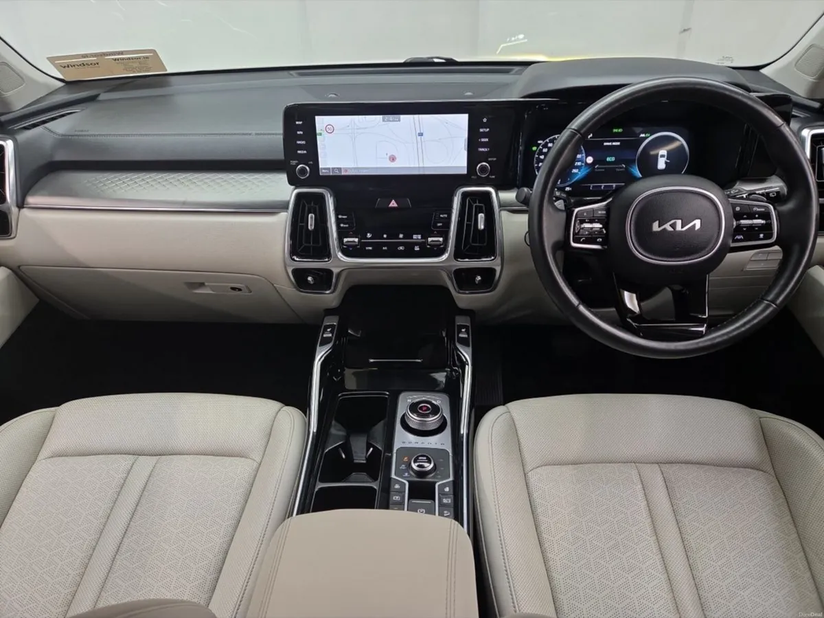 Kia Sorento 1.6 PHEV K3 4X4 7 seats - Image 4