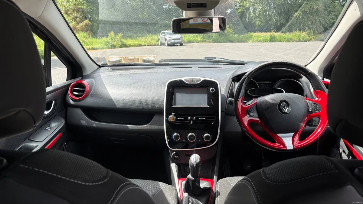 Renault Clio Dynamique 2017 - Image 3