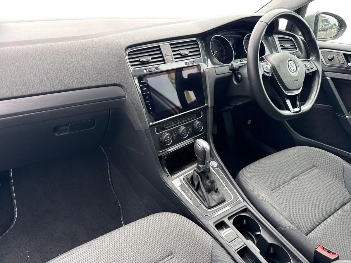 Volkswagen Golf COMFORTLINE - Image 4