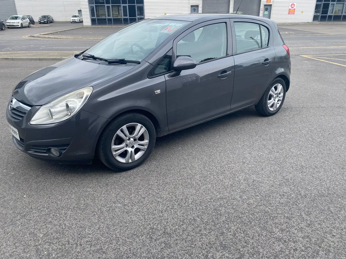 Car - Image 4