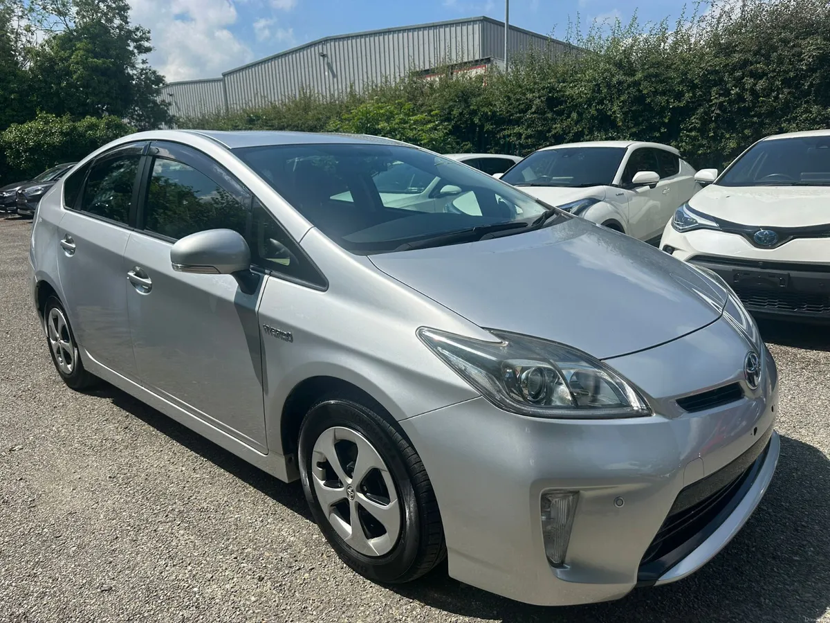 Toyota Prius very low milege! - Image 1