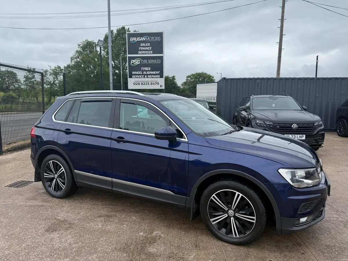 2018 Volkswagen Tiguan DSG - Image 2