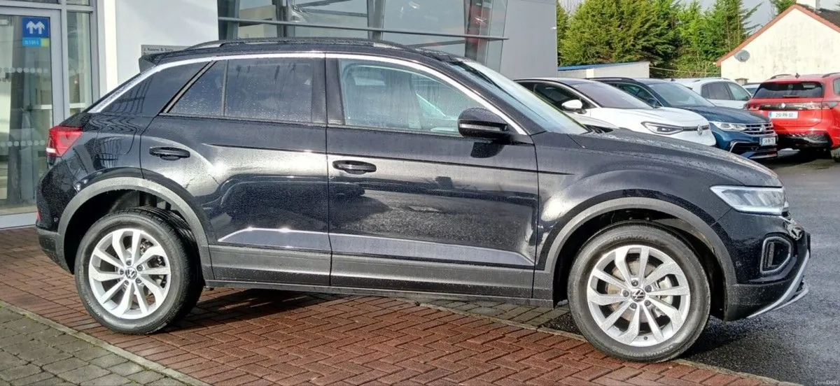 Volkswagen T-Roc T-ROC EDITION 75 2.0TDI M6F 116HP - Image 2