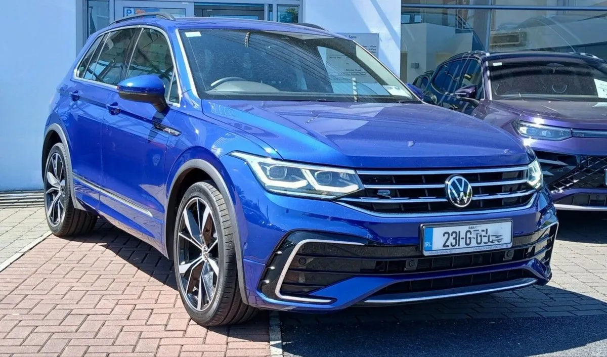 Volkswagen Tiguan R-line 2.0 TDI 150HP **REAR VIEW - Image 1