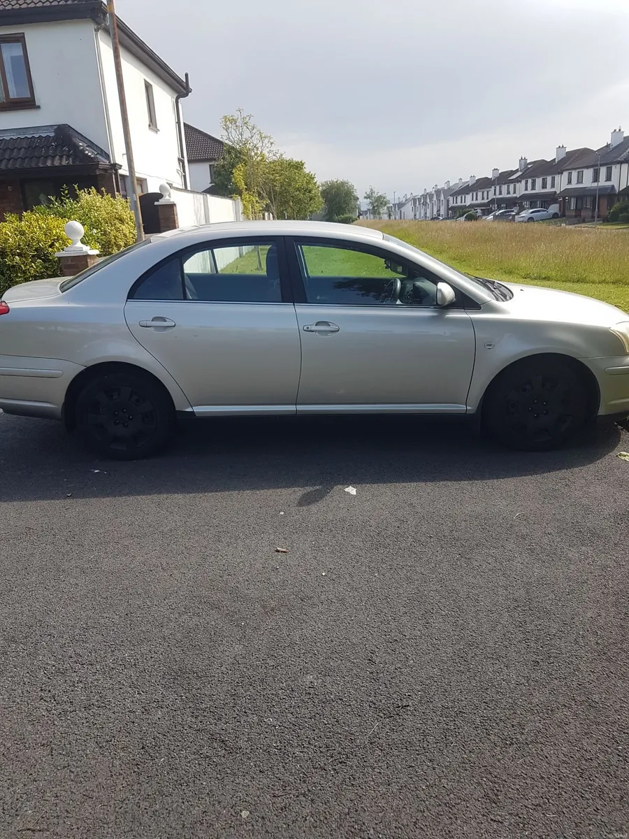 Toyota Avensis 2005 - Image 3