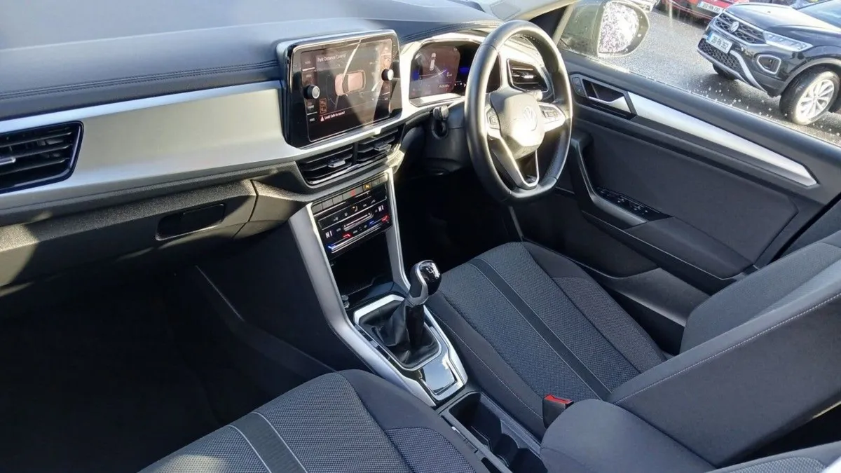 Volkswagen T-Roc Life 2.0 TDI 116HP **APP CONNECT, - Image 5