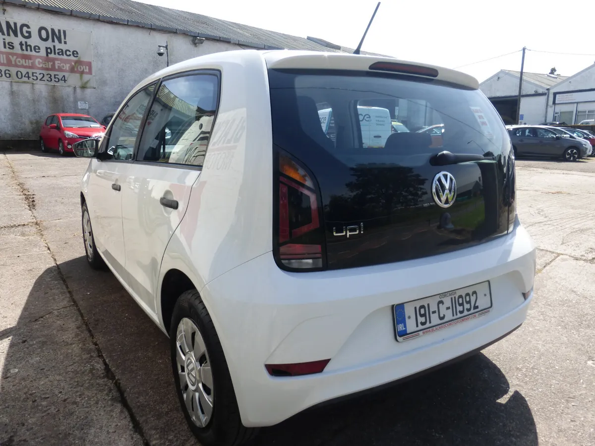 Volkswagen up! 2019 - Image 4