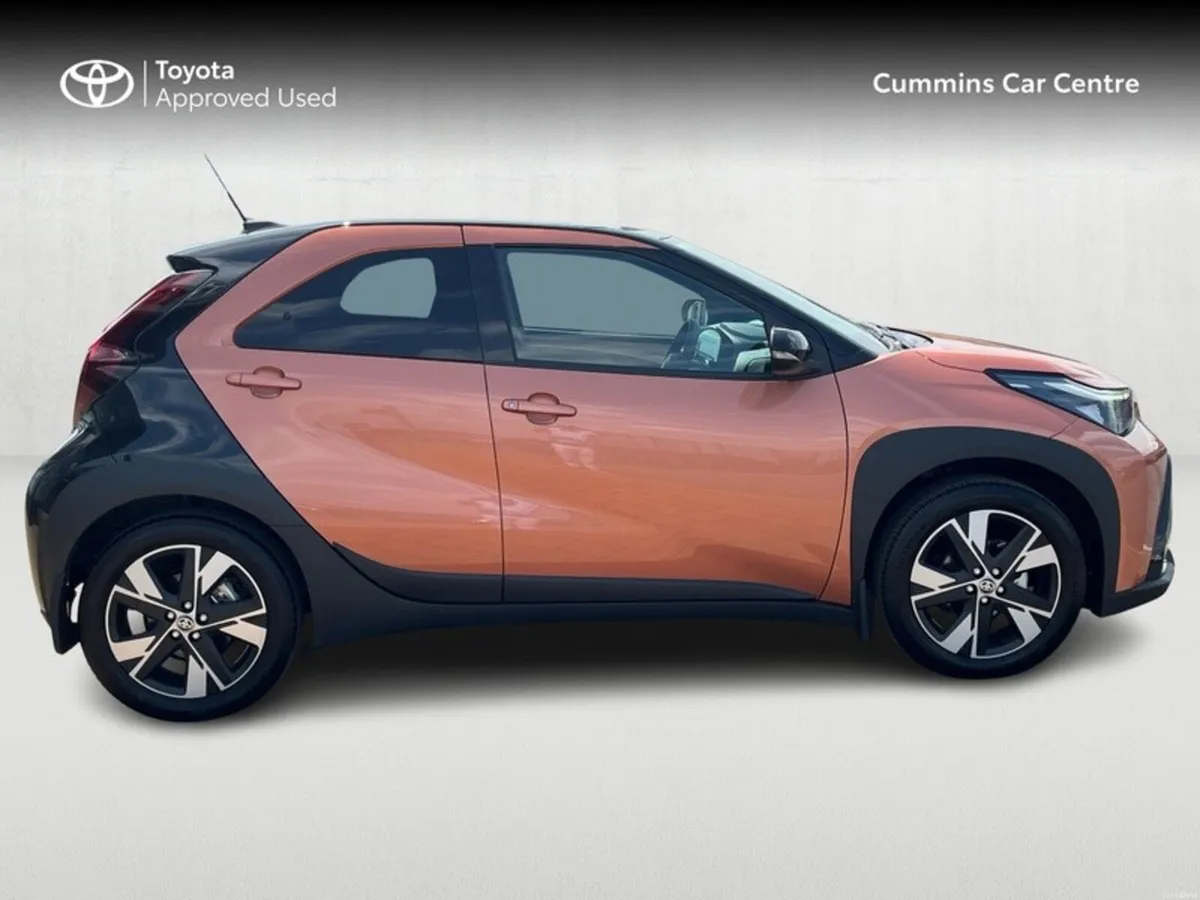 Toyota Aygo X Aygo X HEV Design Automatic - Image 3