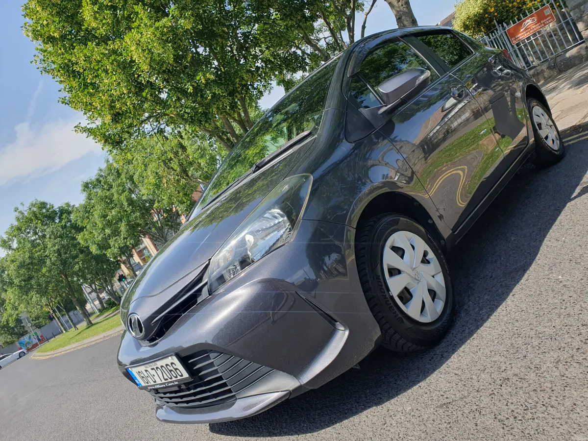 2016 Toyota Yaris / Vitz // 1.0 Automatic // Alarm - Image 3