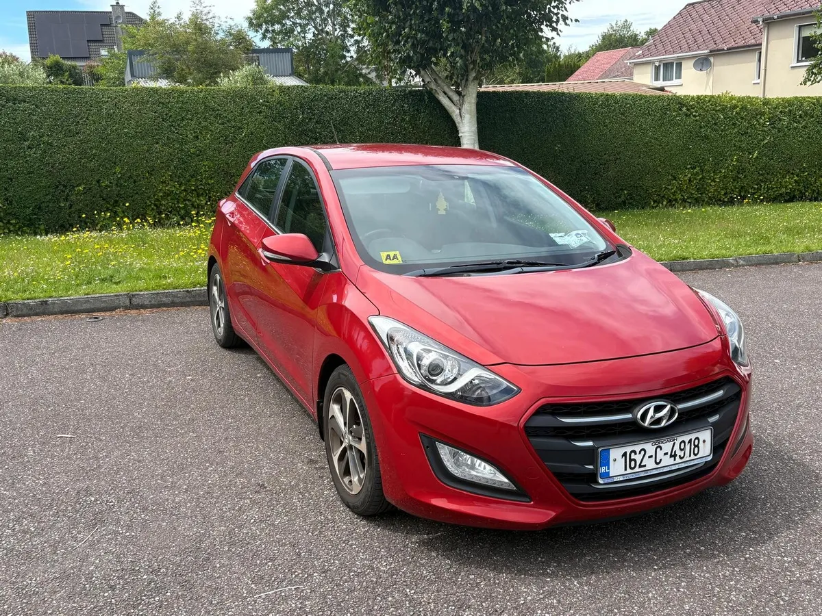 Hyundai i30 Deluxe*LOW MILEAGE*1 OWNER* NCT AUG27 - Image 3