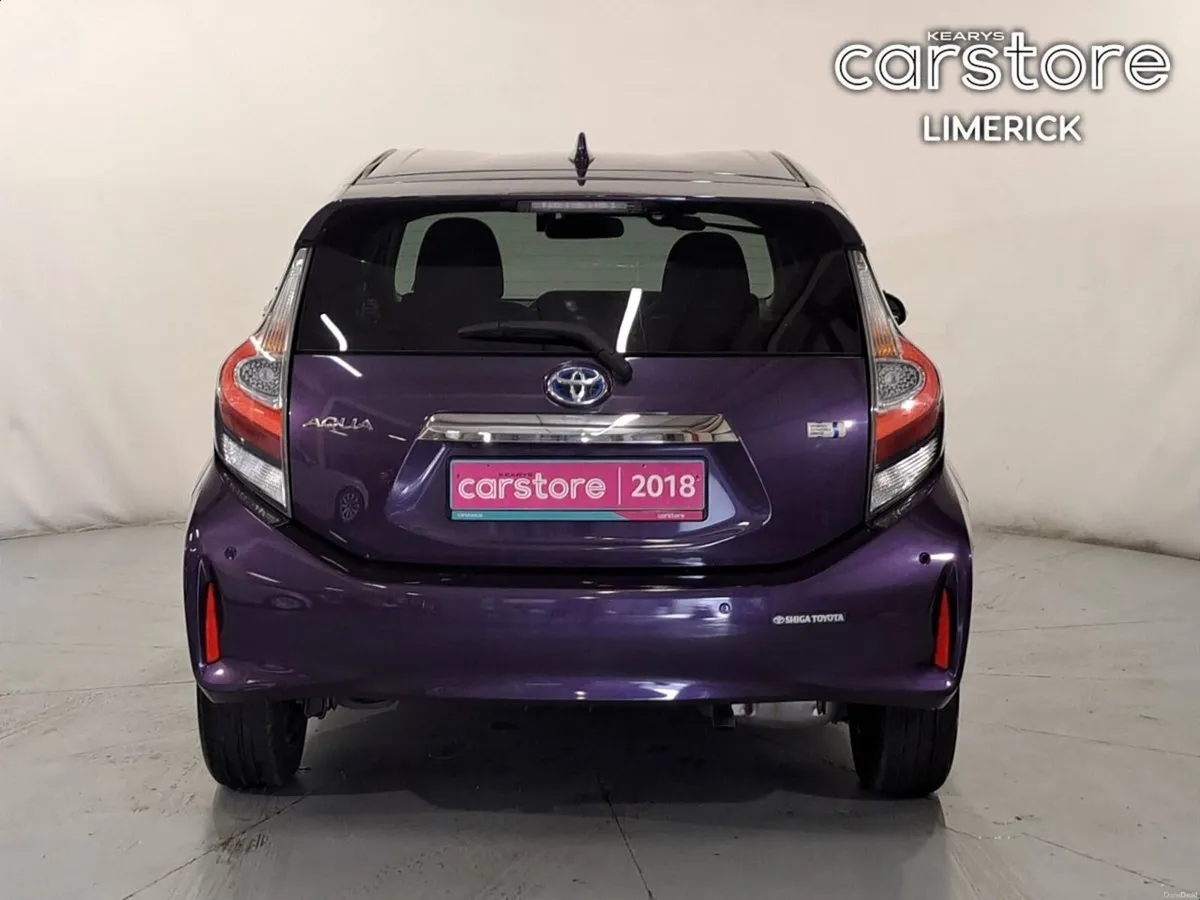 Toyota Aqua 1.5 HYBRID - Image 4
