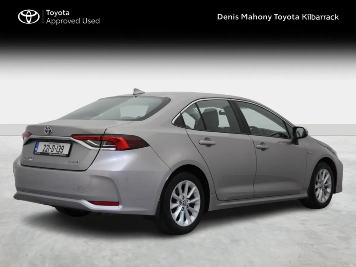 Toyota Corolla HYB LUNA SALOON 4DR AUTO - Image 2