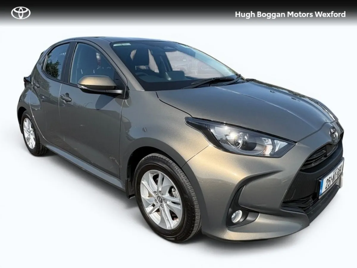 Toyota Yaris Hybrid Luna - Image 1