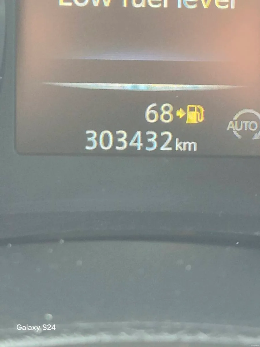 NISSAN QUASHQAI DIESEL - Image 5