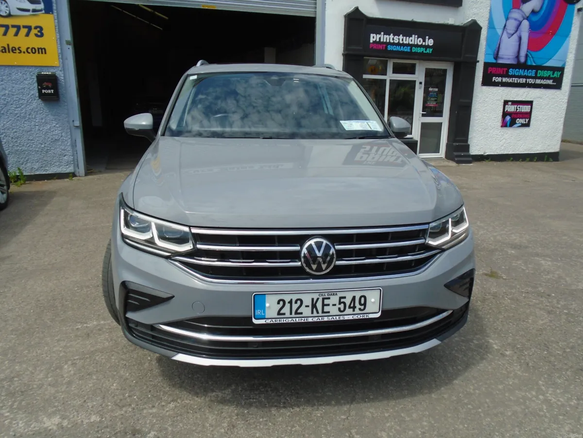Volkswagen Tiguan 2021 - Image 2