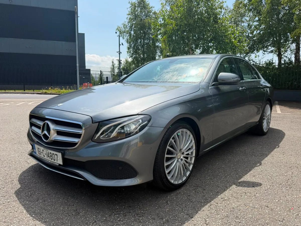 Mercedes-Benz E220D Avantgarde Sport Low Kms - Image 2