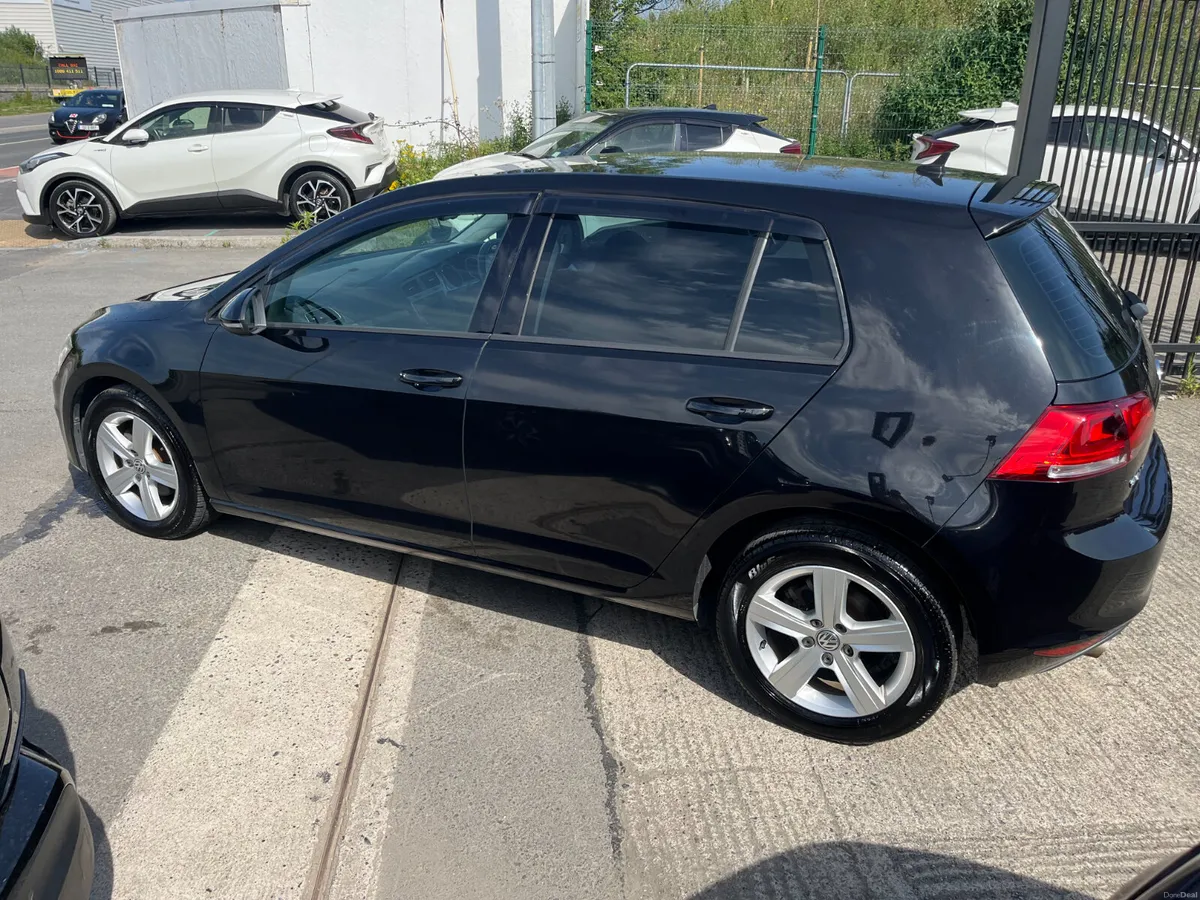 VOLKSWAGEN GOLF 2015, 1.2 TSI 5DR AUTO LOW KMS - Image 4