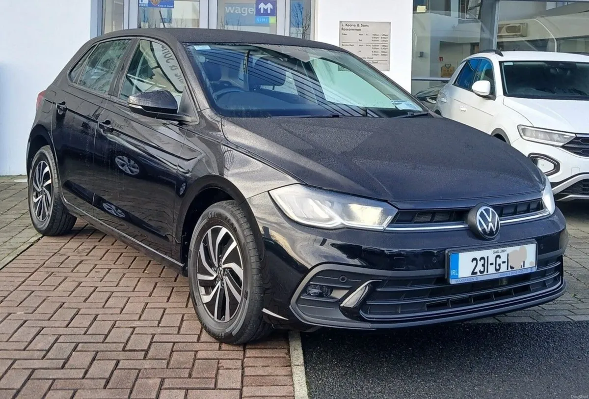 Volkswagen Polo Life 1.0 TSI 95HP **AUTOMATIC, APP - Image 1